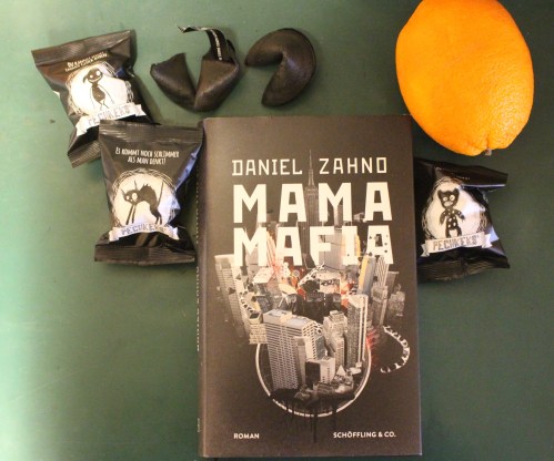daniel-zahno-mama-mafia